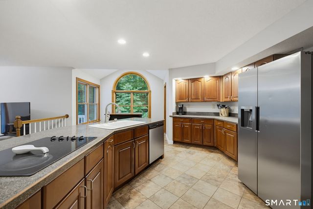 27 Silver Brook Lane, Granby, CT 06060