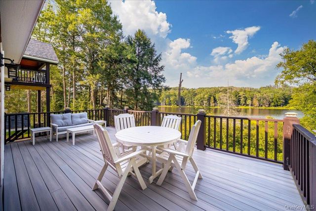 140 Kenoza Trail, Callicoon, NY 12723