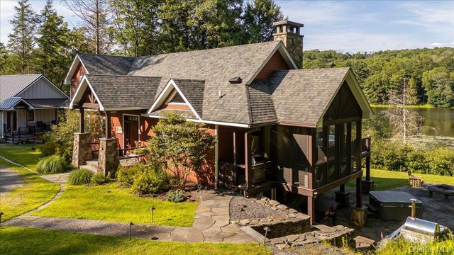140 Kenoza Trail, Callicoon, NY 12723