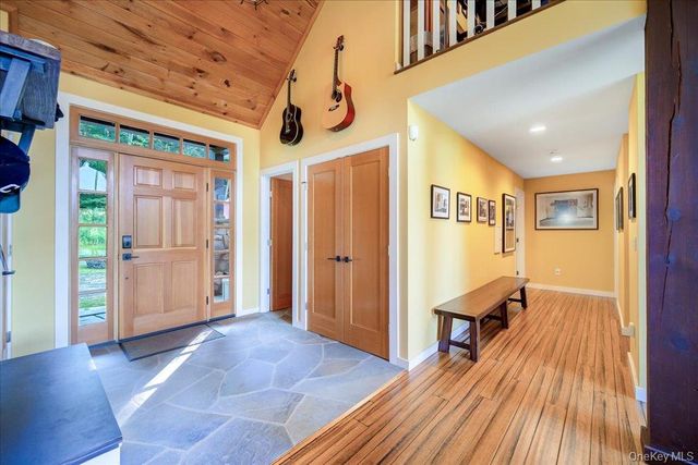 140 Kenoza Trail, Callicoon, NY 12723