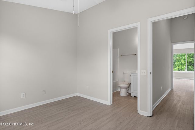 12311 KENSINGTON LAKES Drive 905, Jacksonville, FL 32246