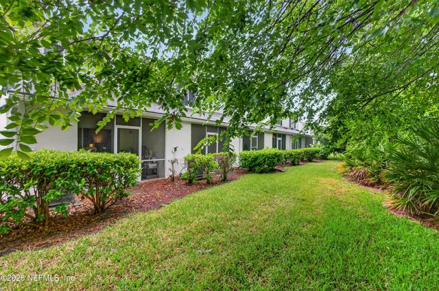 12311 KENSINGTON LAKES Drive 905, Jacksonville, FL 32246