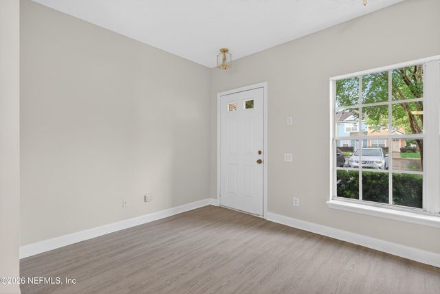 12311 KENSINGTON LAKES Drive 905, Jacksonville, FL 32246