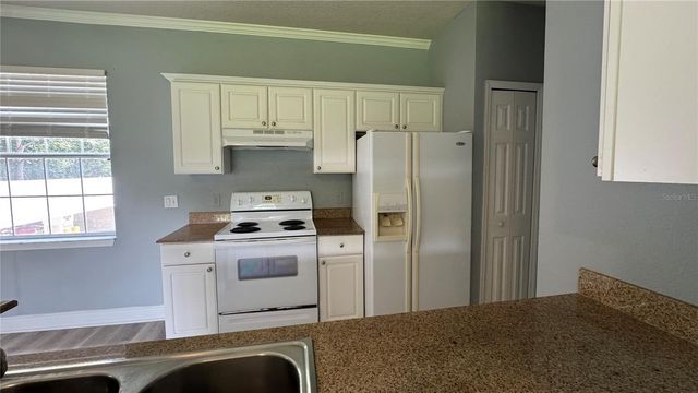 234 SOUTHERN PECAN CIRCLE 202, Winter Garden, FL 34787