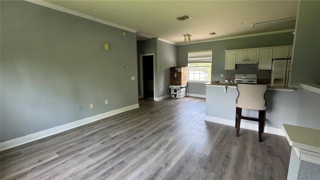 234 SOUTHERN PECAN CIRCLE 202, Winter Garden, FL 34787