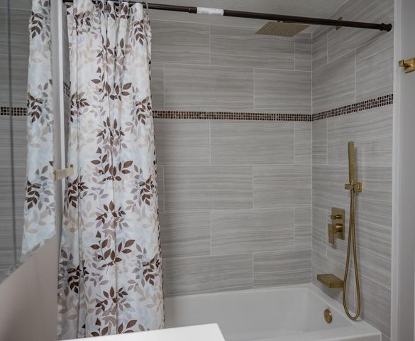 W4248 Wildwood Drive, Mauston, WI 53948