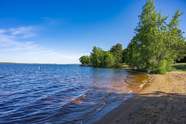 W4248 Wildwood Drive, Mauston, WI 53948