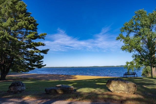 W4248 Wildwood Drive, Mauston, WI 53948