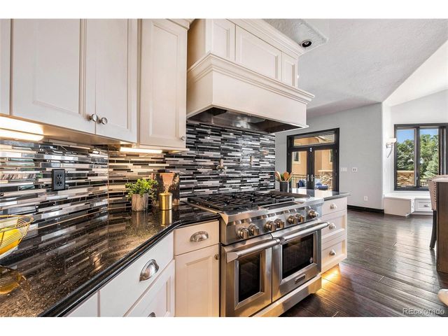 1496 Eagle Ct, Windsor, CO 80550