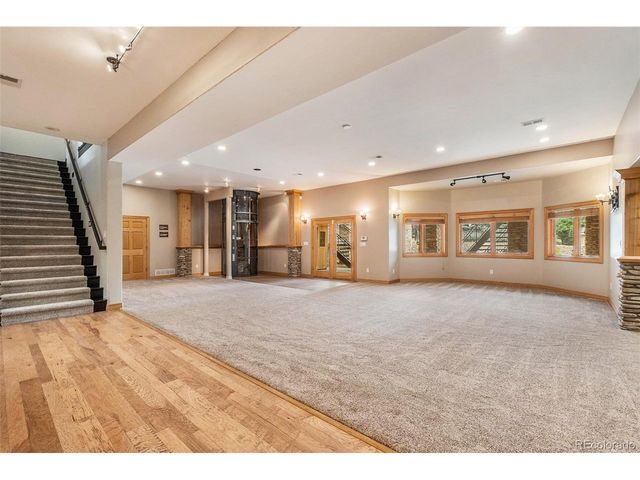 1496 Eagle Ct, Windsor, CO 80550