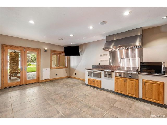 1496 Eagle Ct, Windsor, CO 80550