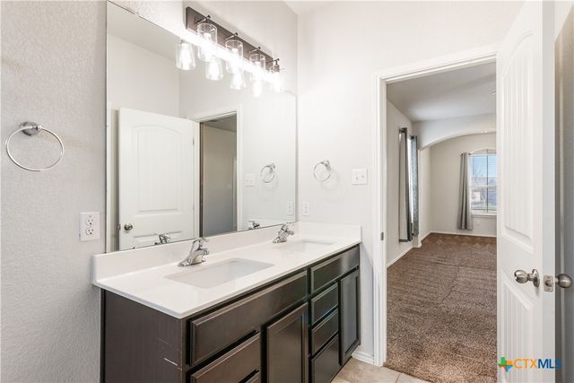 1129 Ibis Falls Loop, Jarrell, TX 76537