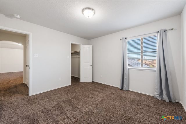 1129 Ibis Falls Loop, Jarrell, TX 76537