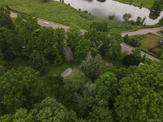 1 Jessup Road, Warwick, NY 10990