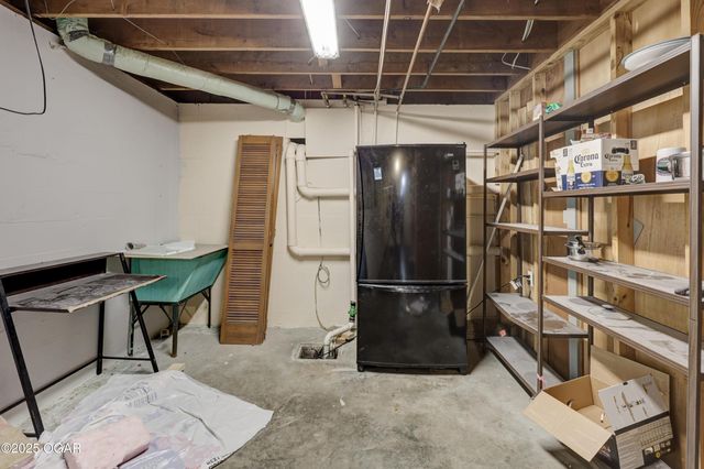 839 Euclid Boulevard, Carthage, MO 64836