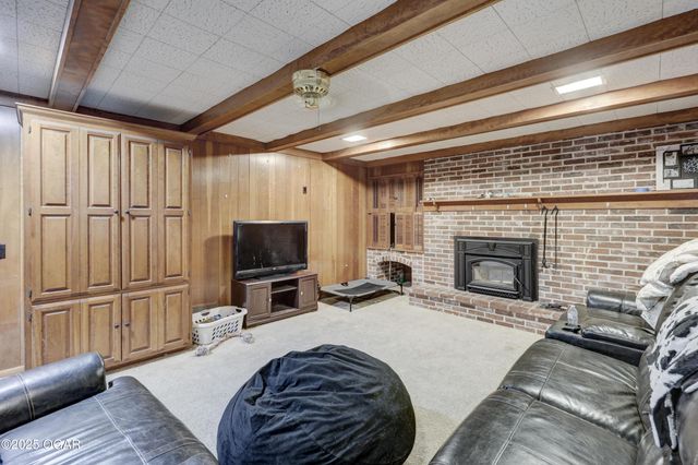 839 Euclid Boulevard, Carthage, MO 64836