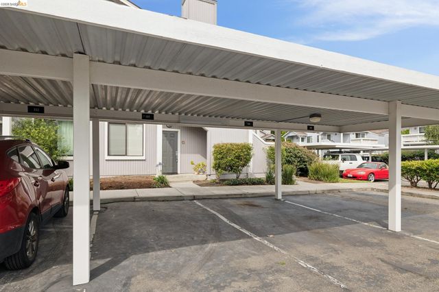 189 Schooner Ct, Richmond, CA 94804