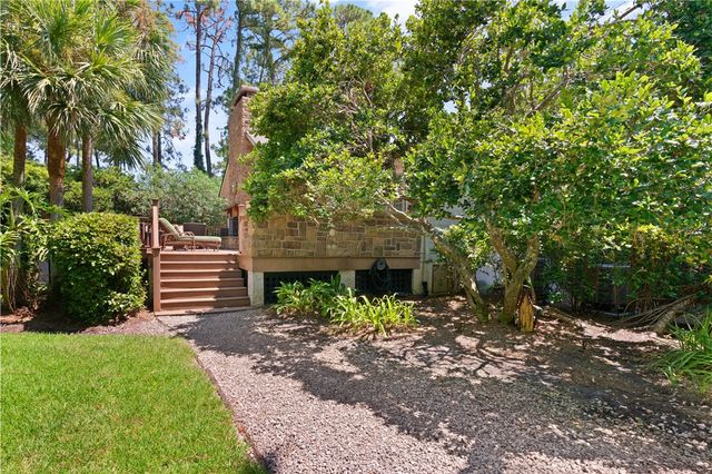 137 Merion, St Simons Island, GA 31522