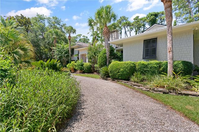 137 Merion, St Simons Island, GA 31522