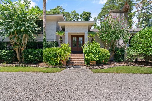 137 Merion, St Simons Island, GA 31522