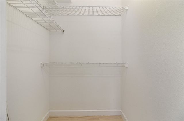 652 Hatteras Court SW, Vero Beach, FL 32968