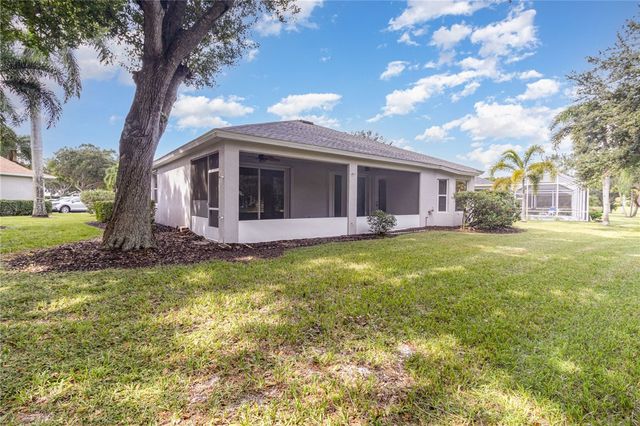 652 Hatteras Court SW, Vero Beach, FL 32968