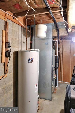 913 E OAK ST, Palmyra, PA 17078