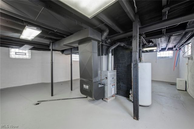 3873 W 31st Street, Cleveland, OH 44109