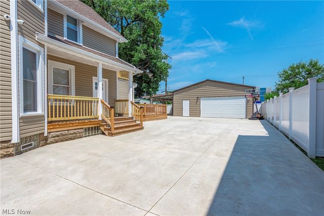 3873 W 31st Street, Cleveland, OH 44109