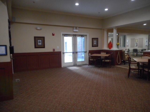 605 Barrington Avenue E 340, Dundee, IL 60118