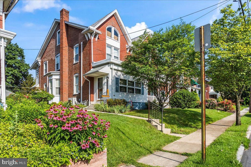 427 S 12TH ST, Lebanon, PA 17042