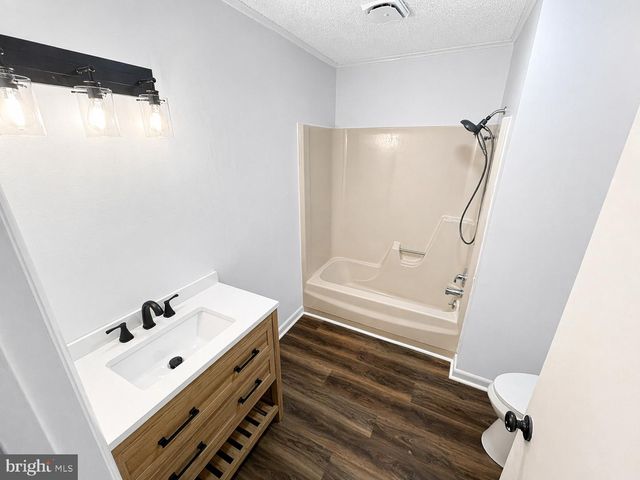 18 CALGARY AVE, Ocean View, DE 19970