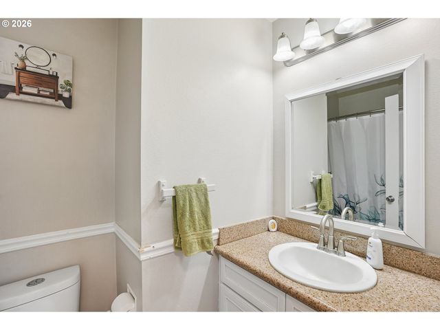 486 Ne SCOTT Ave, Gresham, OR 97030