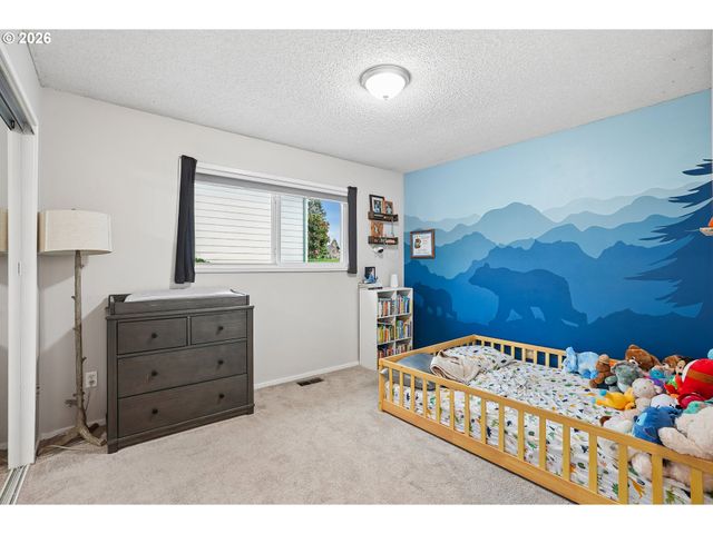 486 Ne SCOTT Ave, Gresham, OR 97030