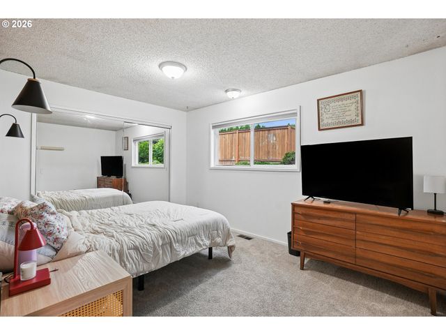 486 Ne SCOTT Ave, Gresham, OR 97030