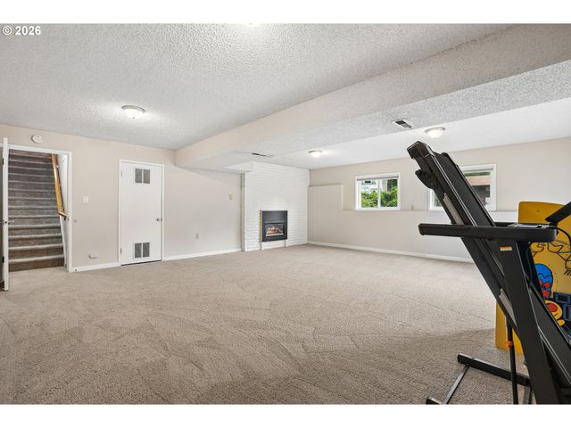486 Ne SCOTT Ave, Gresham, OR 97030