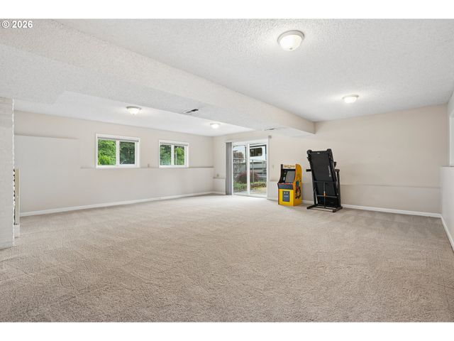 486 Ne SCOTT Ave, Gresham, OR 97030