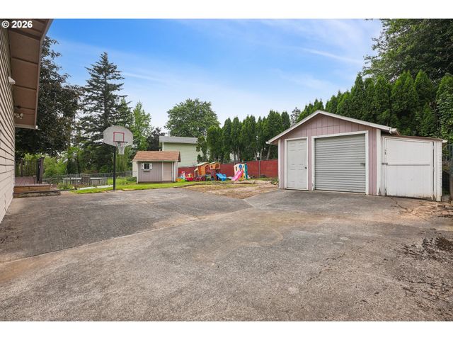 486 Ne SCOTT Ave, Gresham, OR 97030