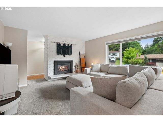 486 Ne SCOTT Ave, Gresham, OR 97030