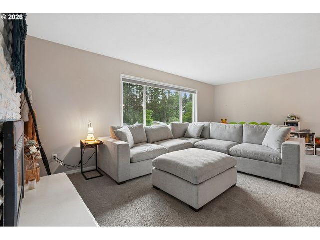 486 Ne SCOTT Ave, Gresham, OR 97030