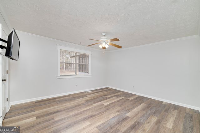 80 Northwoods Road, Sharpsburg, GA 30277