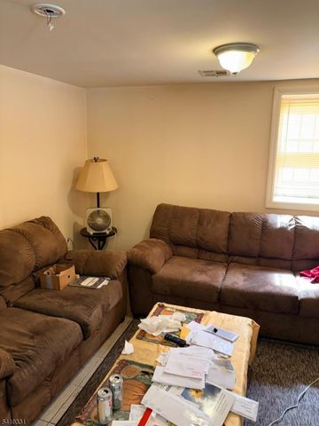 496 E 24Th St, Paterson City, NJ 07514