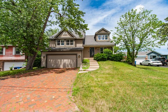 18910 W Orchard Lane, Grayslake, IL 60030