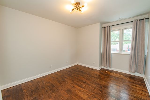 18910 W Orchard Lane, Grayslake, IL 60030