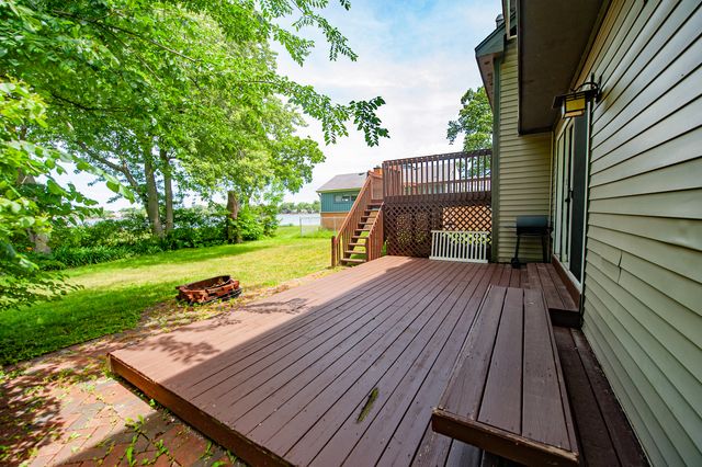 18910 W Orchard Lane, Grayslake, IL 60030