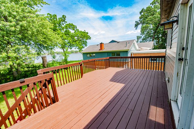 18910 W Orchard Lane, Grayslake, IL 60030
