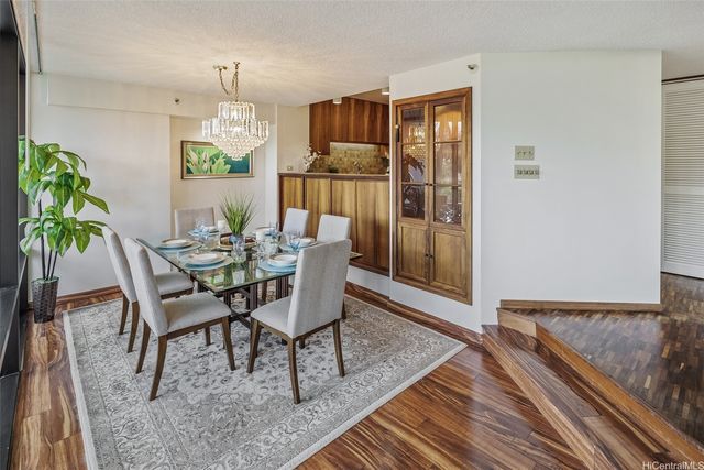 1525 Wilder Avenue 308, Honolulu, HI 96822