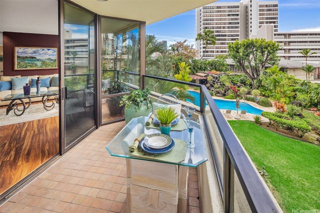 1525 Wilder Avenue 308, Honolulu, HI 96822