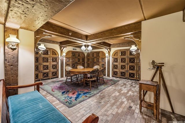 1525 Wilder Avenue 308, Honolulu, HI 96822