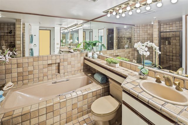 1525 Wilder Avenue 308, Honolulu, HI 96822